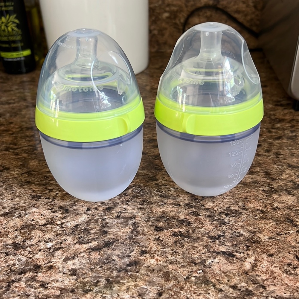 ComoTomo bottles